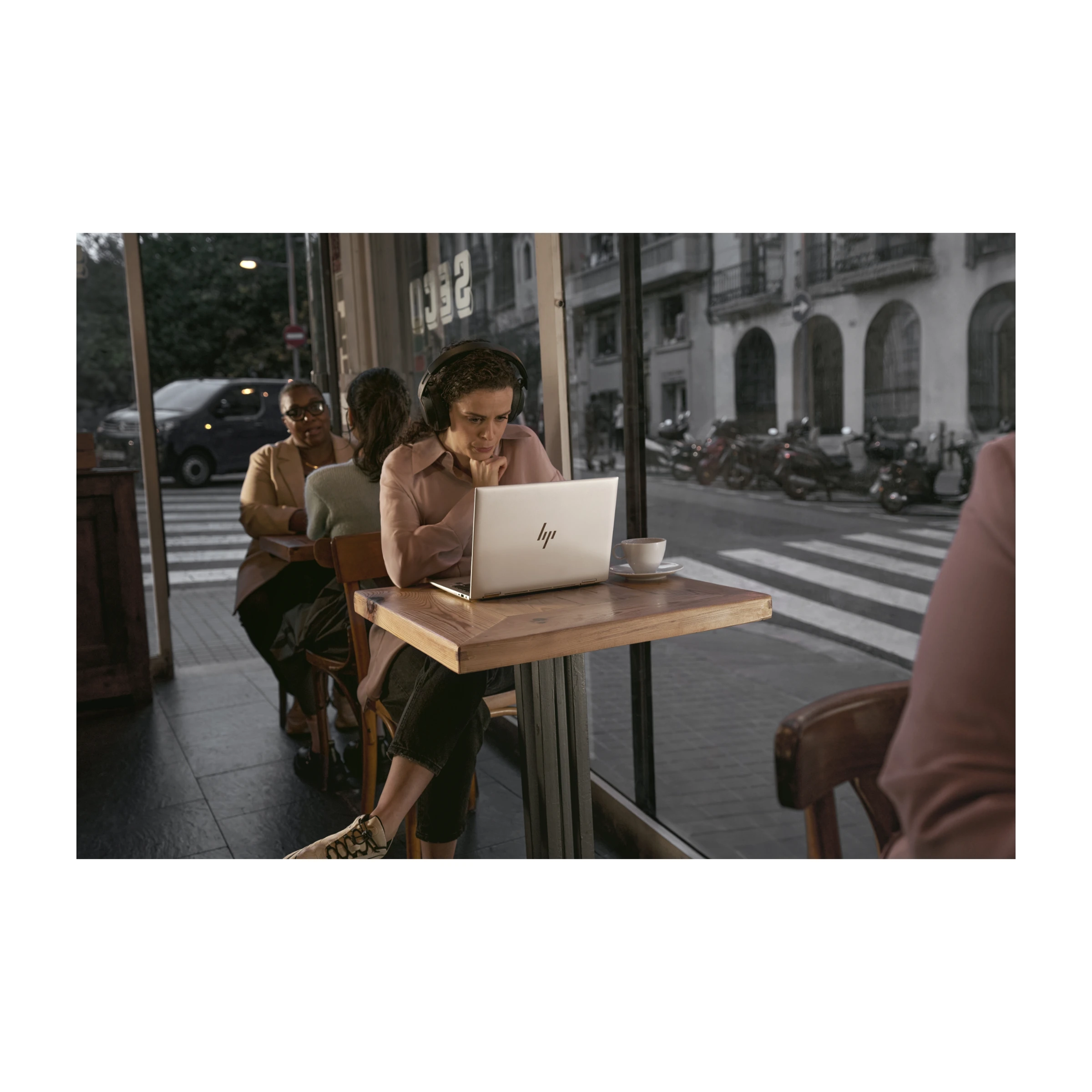 HP EliteBook 6 G1i 14" bærbar pc billede 4