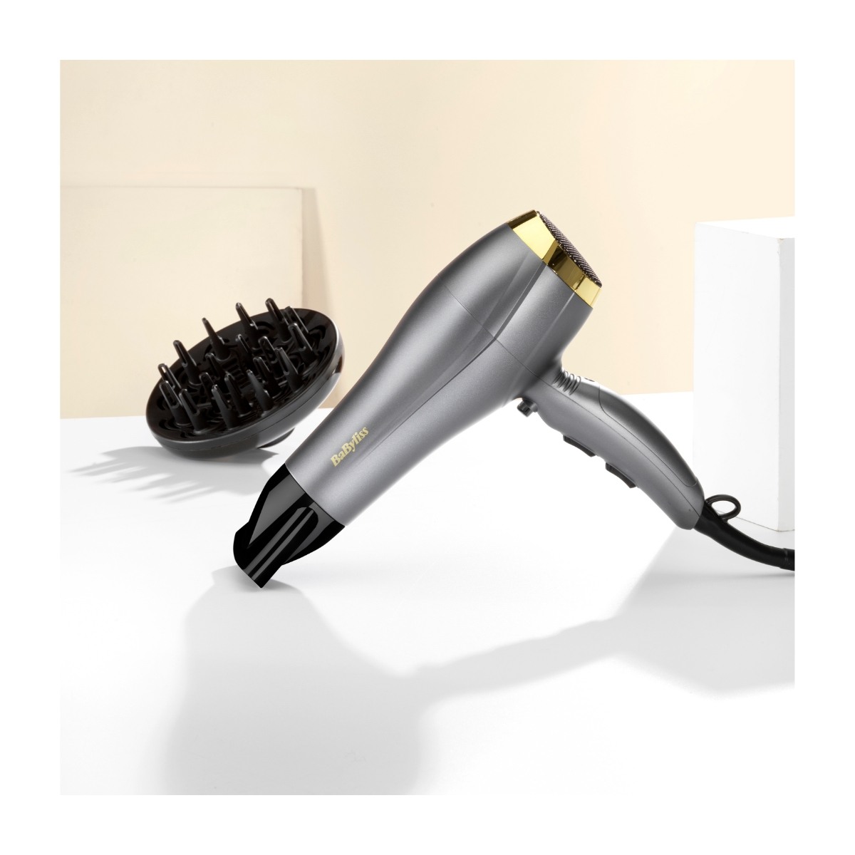 Babyliss Titanium, gold hårtørrer billede 3