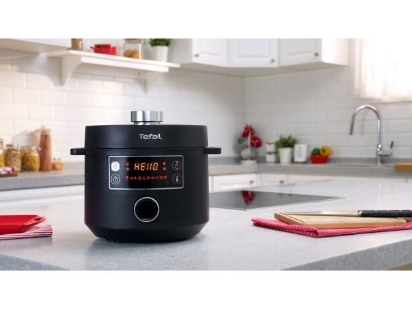 Tefal CY7548, 5 L, Sort, Polypropylen (PP), 0,8 m, 24 t, 1000 W