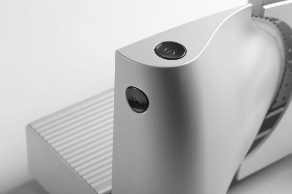 Gorenje R607A, Elektrisk, 1,5 cm, Grå, Plast, Metal, 17 cm, 110 W
