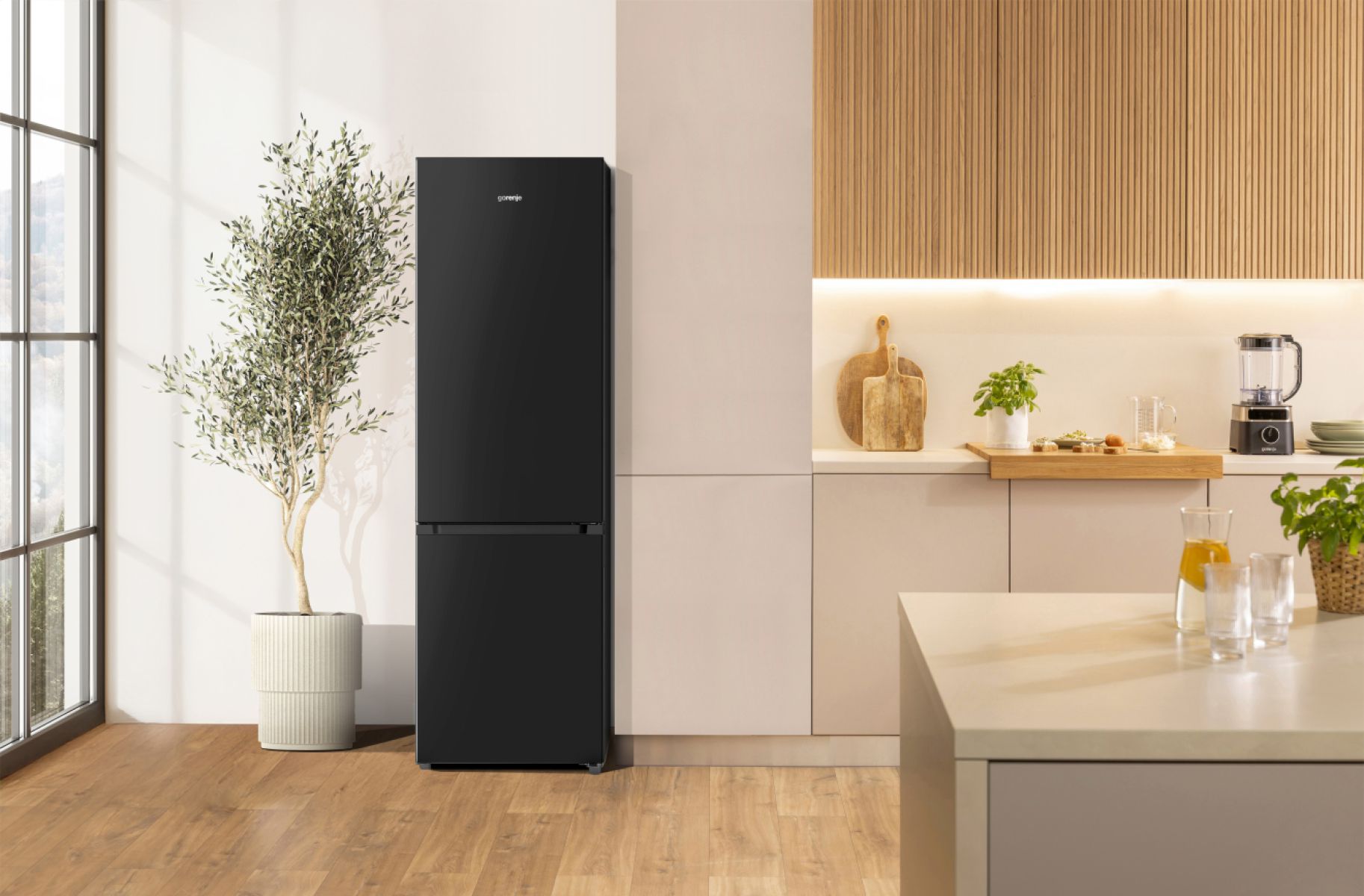 Gorenje RK418DPB4I, 268 L, N-T, 3,2 kg/24t, D, Frisk zone, aflukke, Sort billede 4