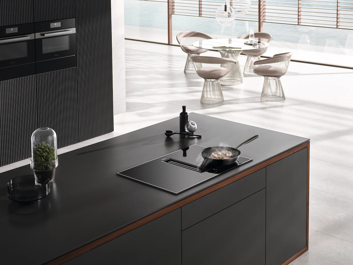Miele Kmda 7473 Fr-A induktionskogeplade med integreret emhætte til aftræk billede 3