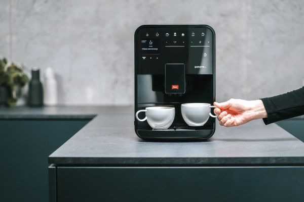 Melitta Barista SE, Espressomaskine, Malet kaffe, Indbygget kværn, 1450 W, Sort