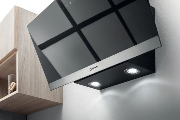 Bauknecht RBHVP 83 LM K, 713 m³/t, Aftræk/Recirkulerende, B, A, E, 68 dB