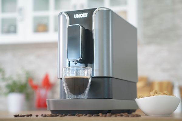 Unold Kaffeevollautomat LUCA 28835, 1,2 L, Kaffebønner, Indbygget kværn, 1470 W, Sort, Rustfrit stål billede 4