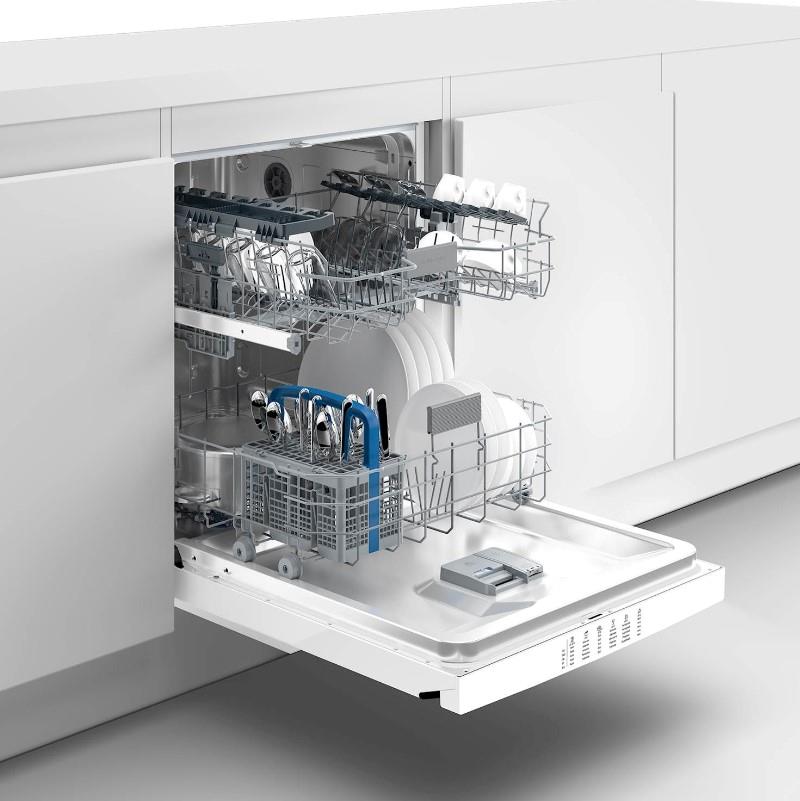 Grundig EGNUP3450WC Underbygning billede 4