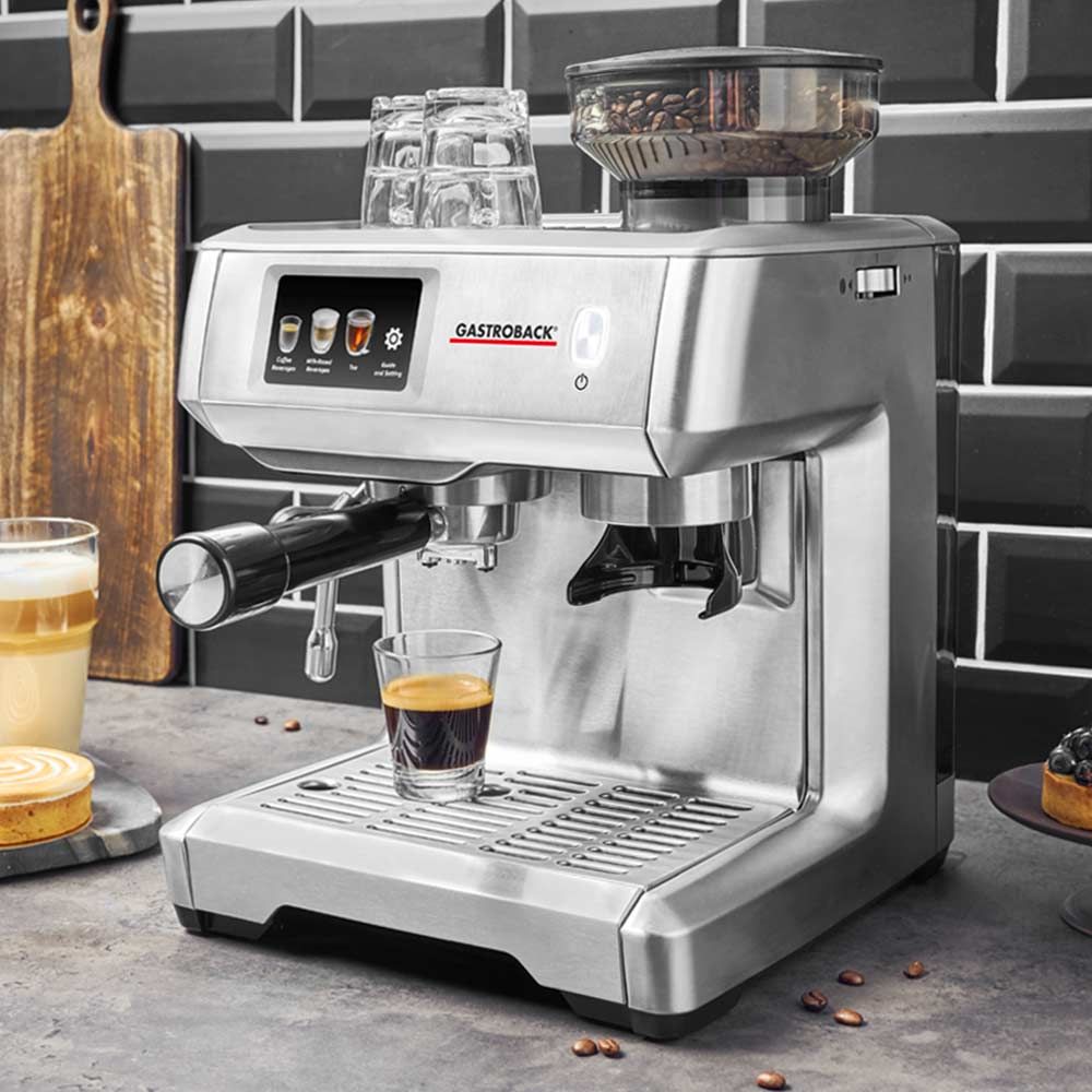 Gastroback Design Espresso Barista Touch, Espressomaskine, 2 L, Kaffebønner, Kaffekapsel, Malet kaffe, Indbygget kværn, 1600 W, Rustfrit stål billede 3