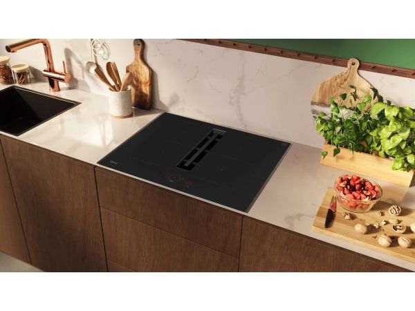 Neff V57YHQ4C0, Sort, Indbygget, 70 cm, Keramisk, Keramisk, 4 zone(s)