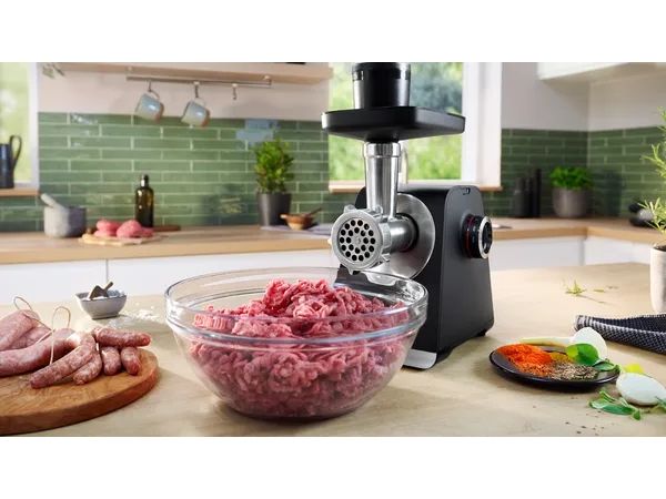 Bosch Serie 6 MFWS650B, 500 W, Sort, Sølv, 3,5 kg/min, 1 m, Metal, Plast, 2100 W