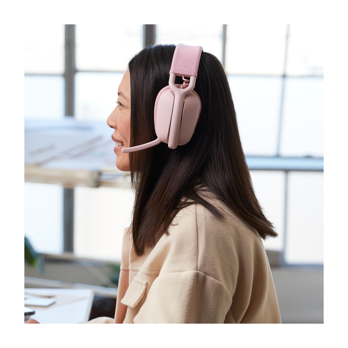 Logitech Zone Vibe 100 trådløst headset, rosa billede 4