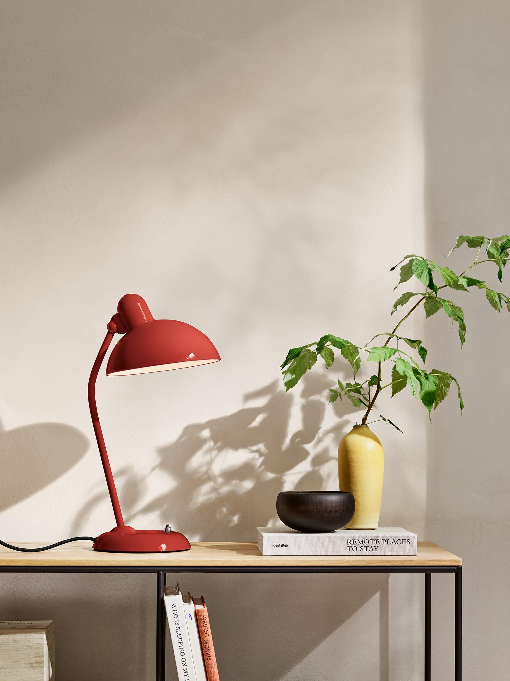 KAISER Idell™ 6556-T Bordlampe Venetian Red billede 3