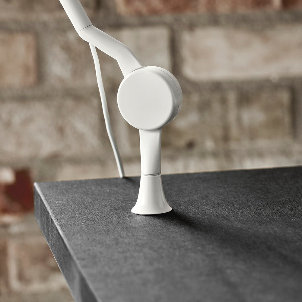 AQ01™ Hvid LED Plug-in Bordlampe billede 3