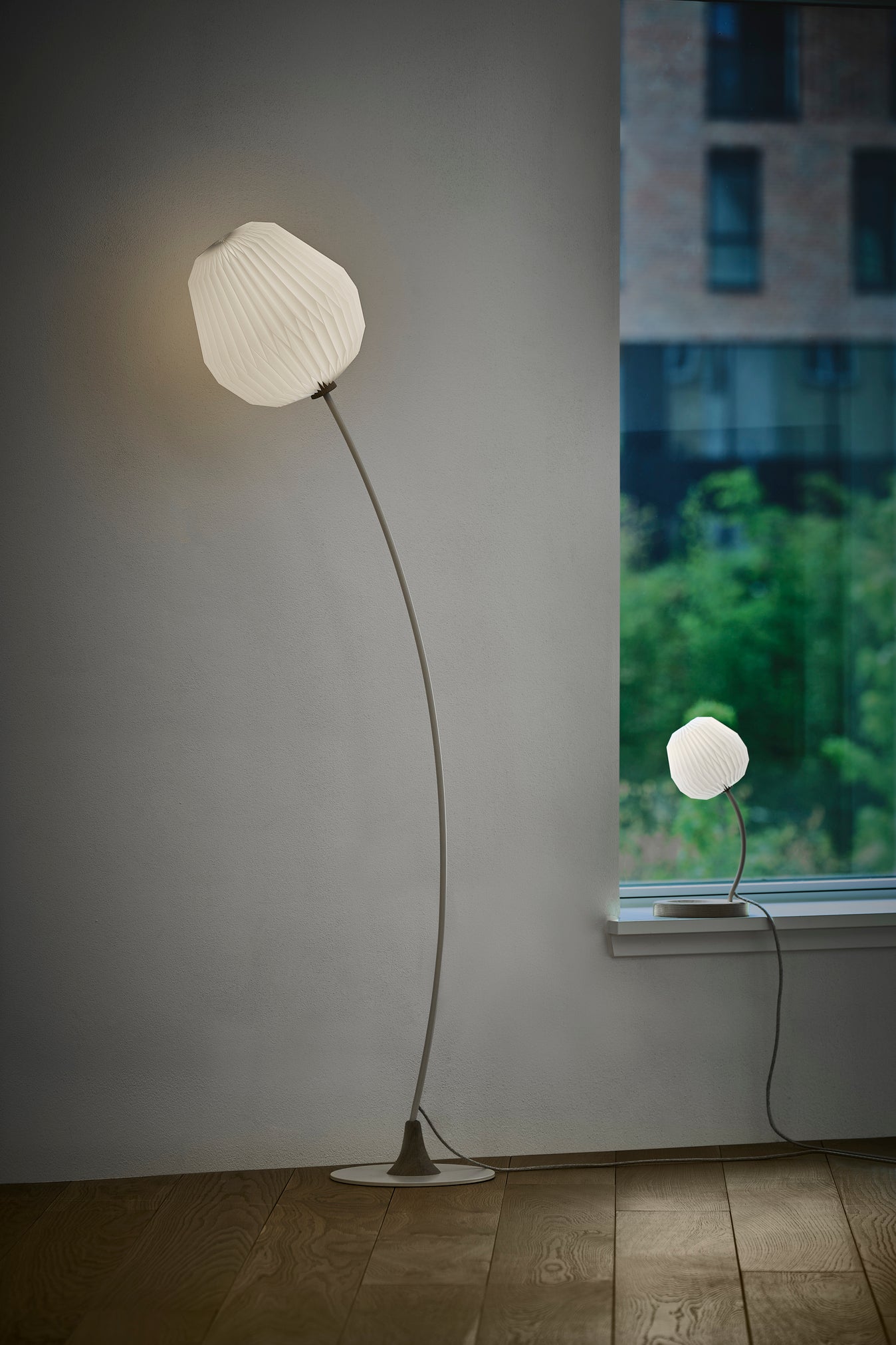 Le Klint 330 Bouquet Gulvlampe Cream White billede 3