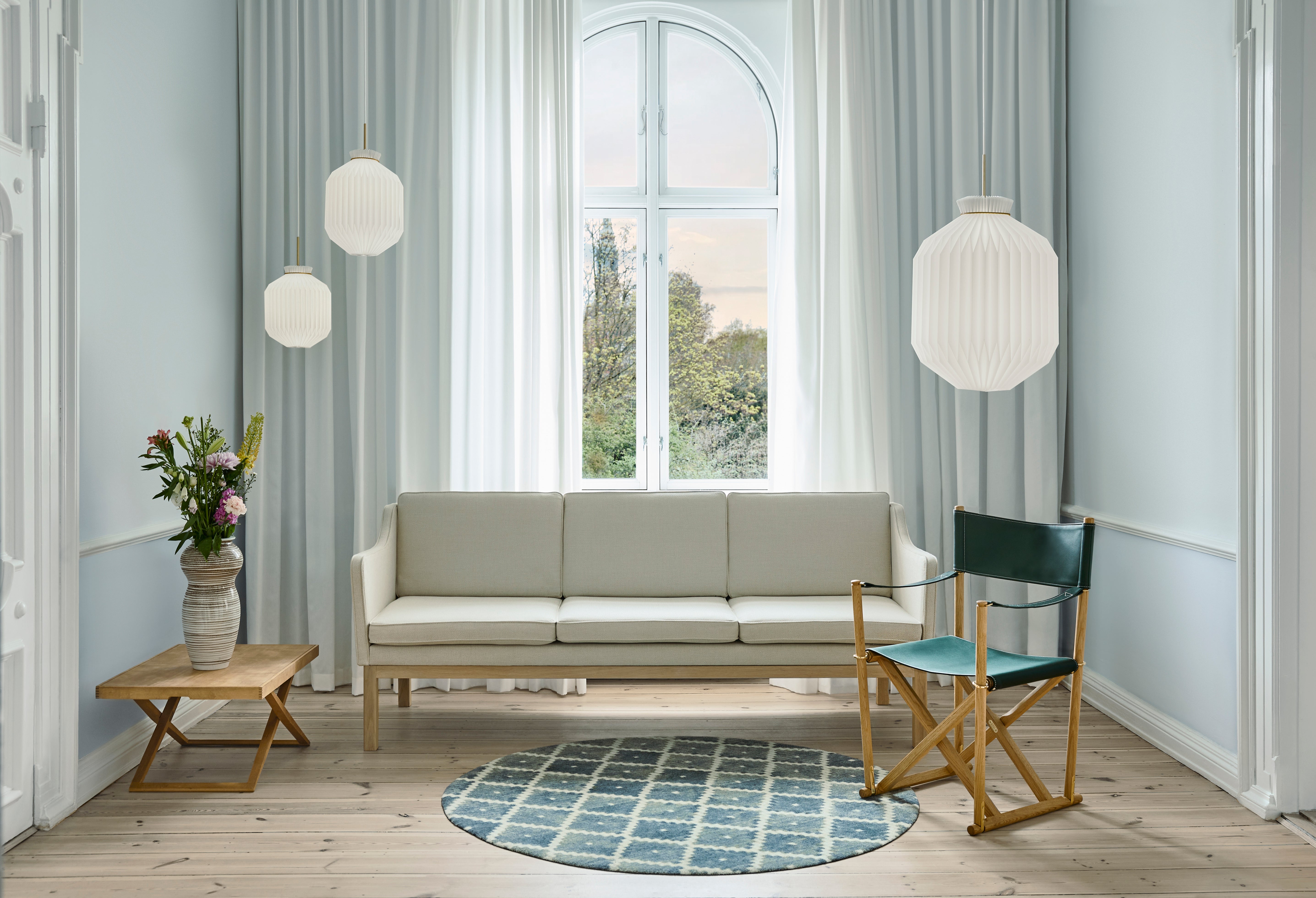 Model 105 XL hvid/guld pendel m. plastskæm billede 3