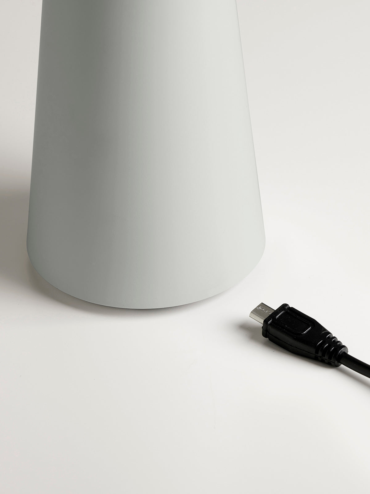 Move Me Lysegrå Portable Bordlampe billede 4