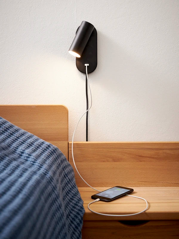 Ego Væglampe Sort m. USB - Nielsen Light billede 2