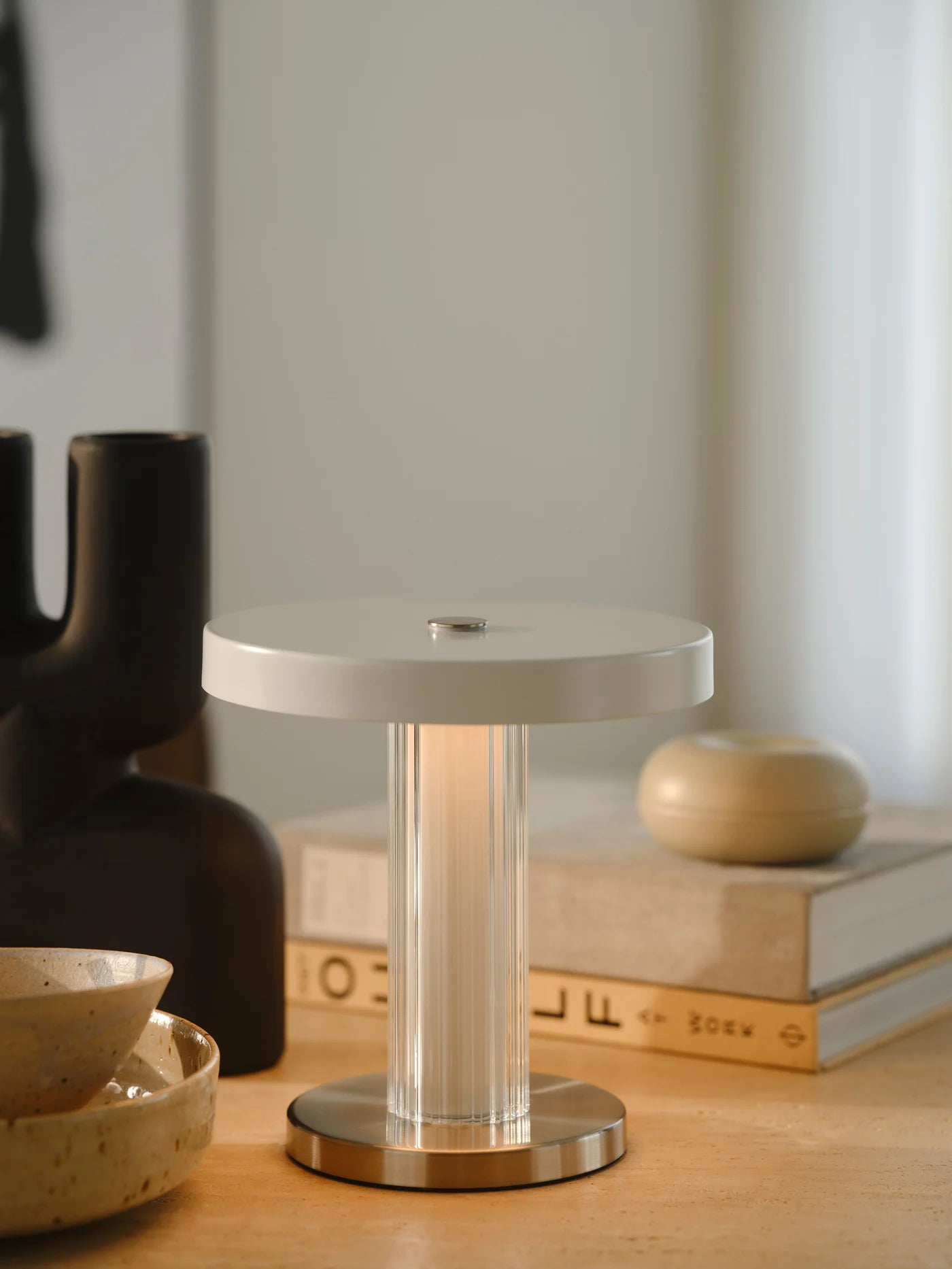 Trezzi Portable Bordlampe Hvid billede 3