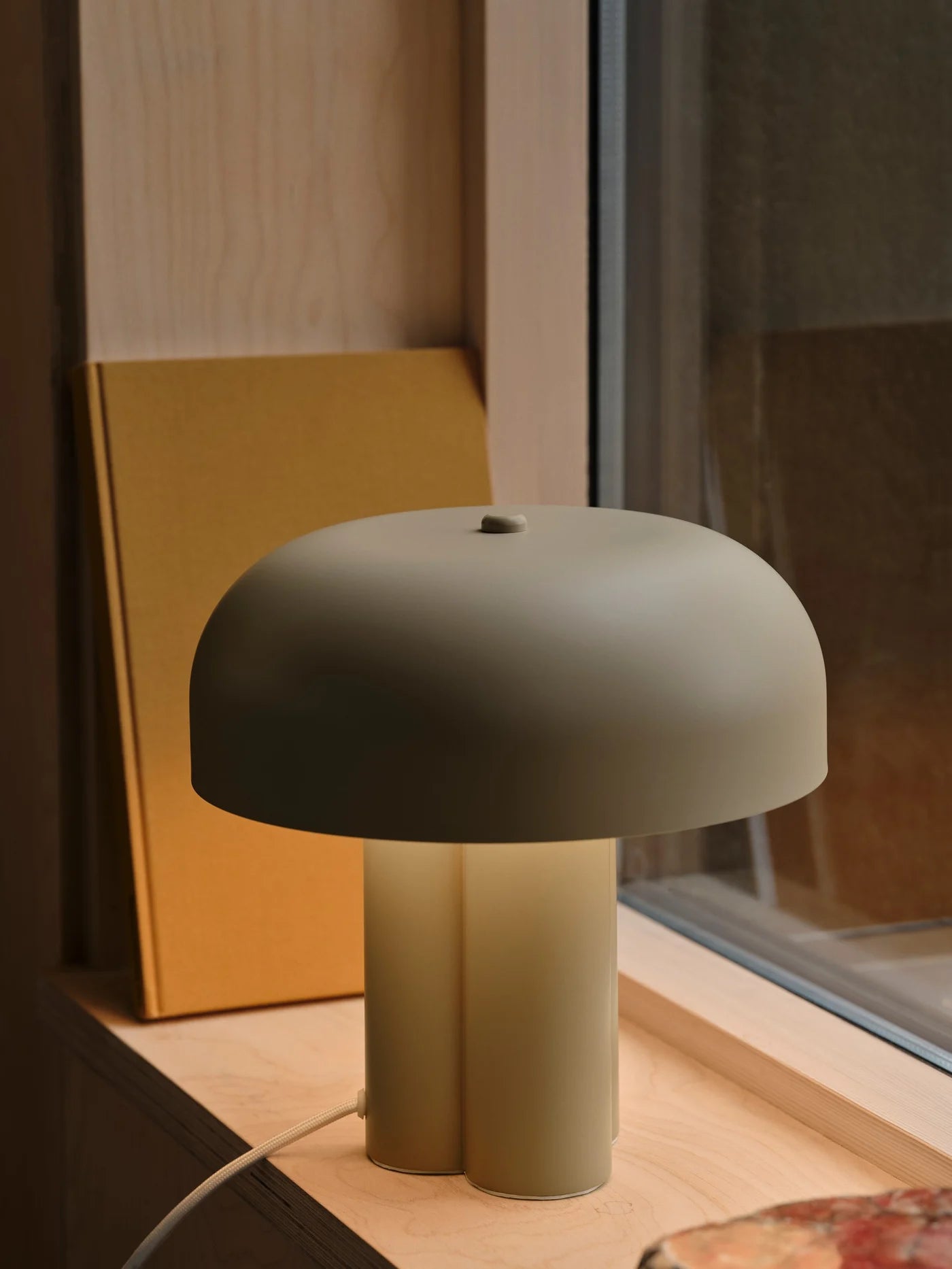 Nordlux Sandro Bordlampe Lysebrun billede 4