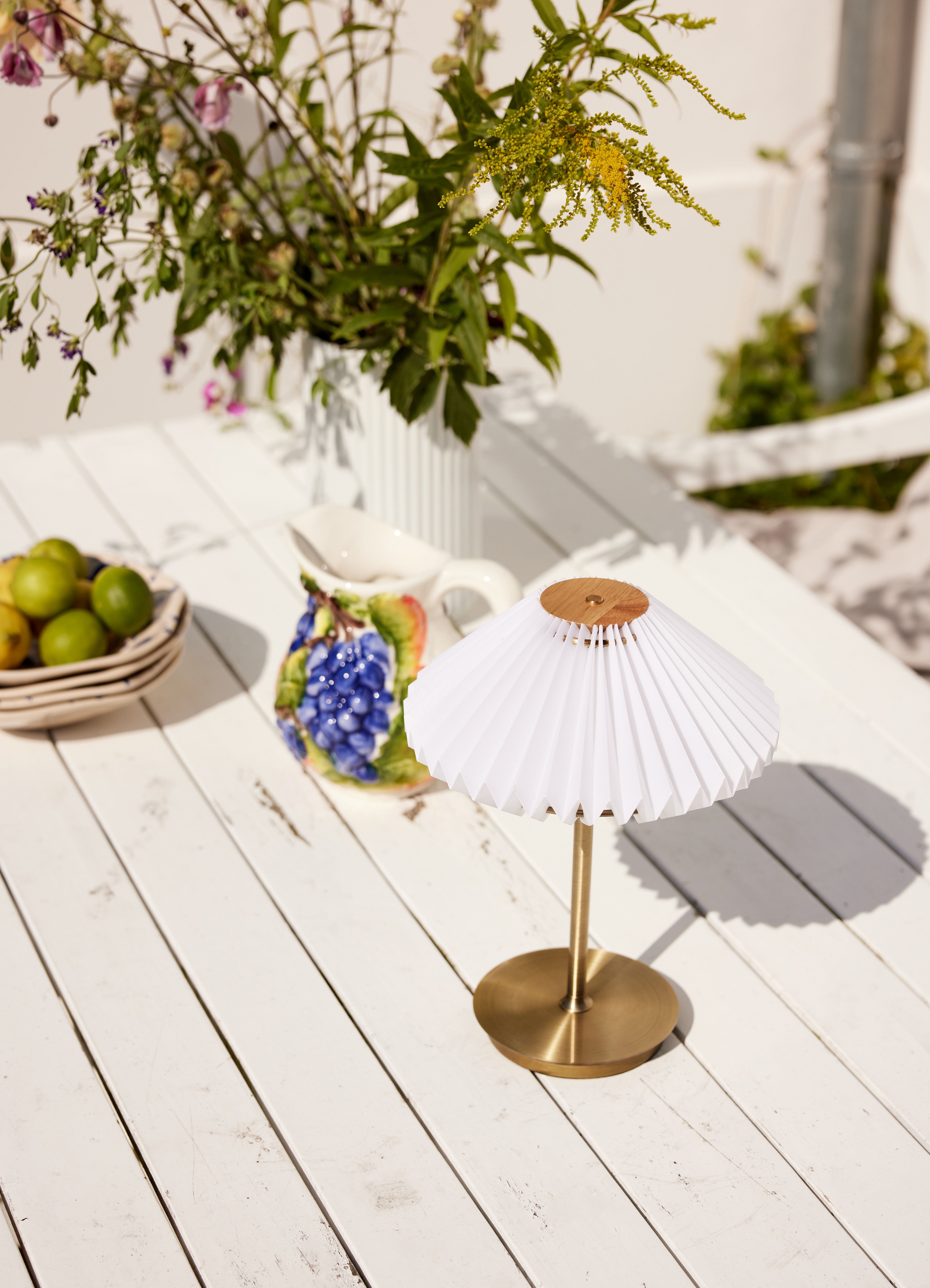 Paris To Go LED-bordlampe Ø24 Hvid/Messing billede 4