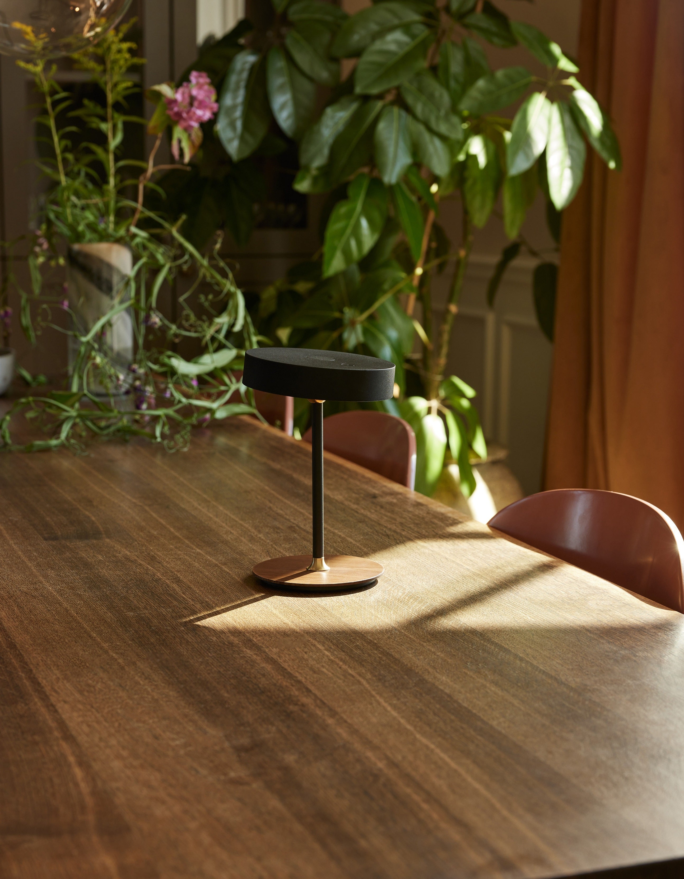 On The Move LED-bordlampe Ø13 Graphite Black billede 3