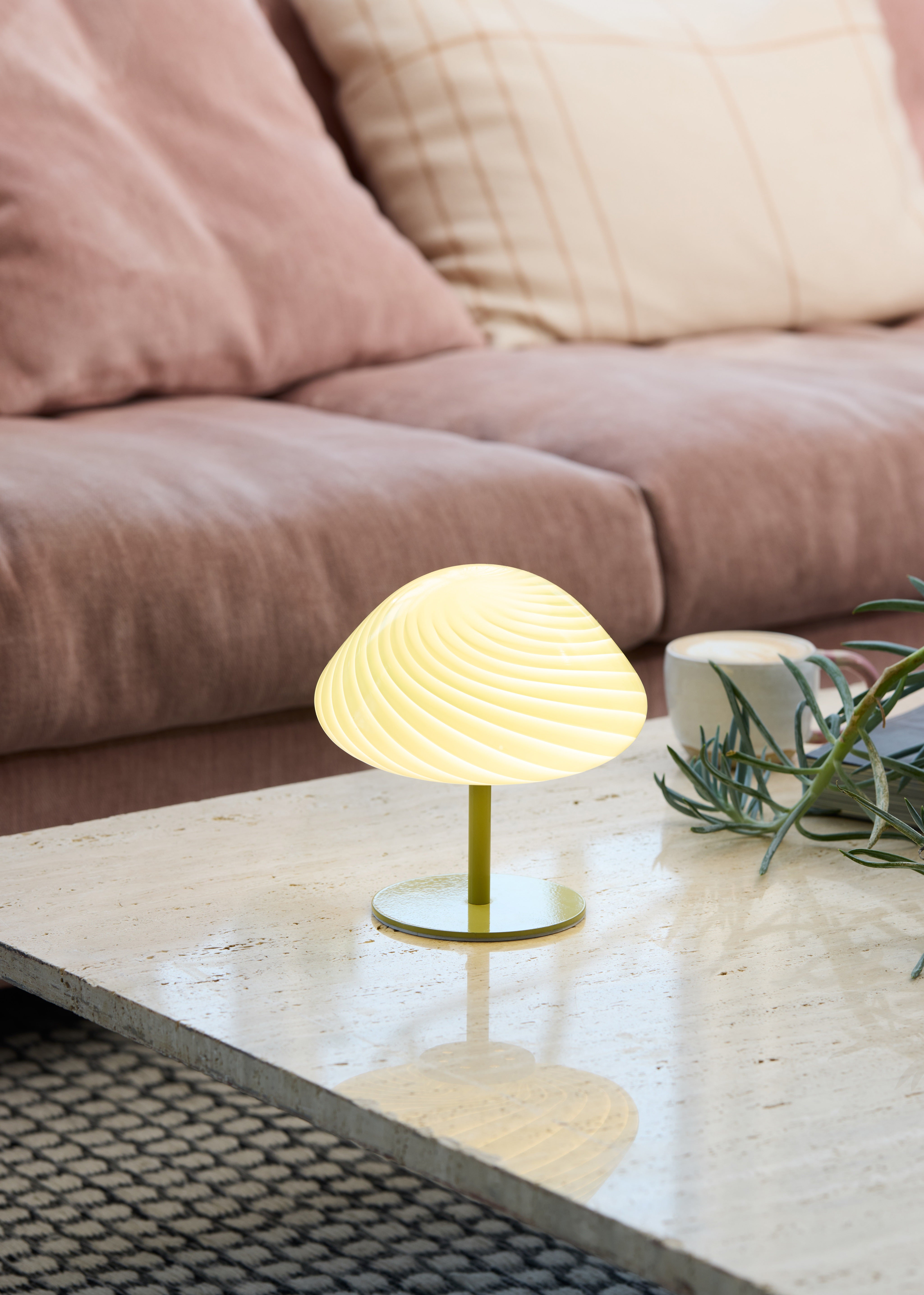 Mini Mush olivengrøn bordlampe billede 3