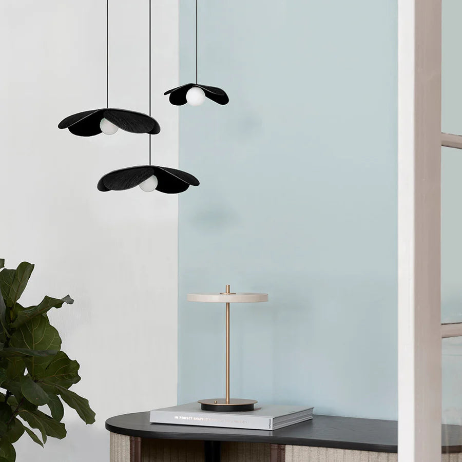 Forget Me Not Mini Pendel Ø19 Black Oak - UMAGE billede 4