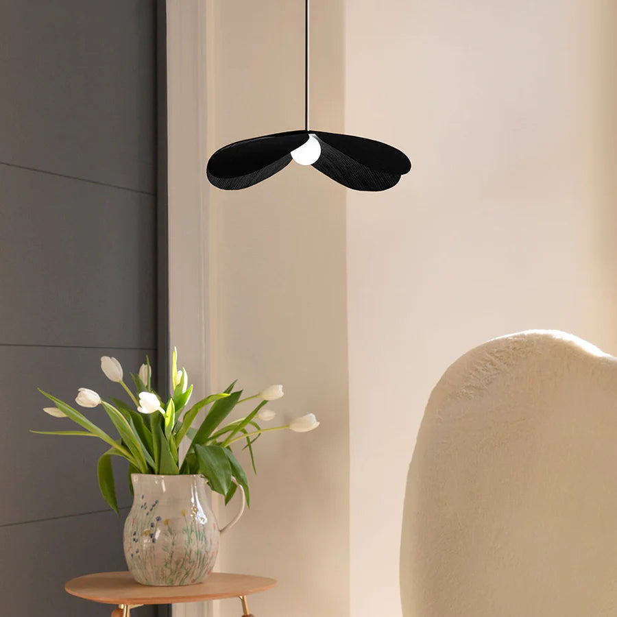 Forget Me Not Medium Pendel Ø28 Black Oak - UMAGE billede 4