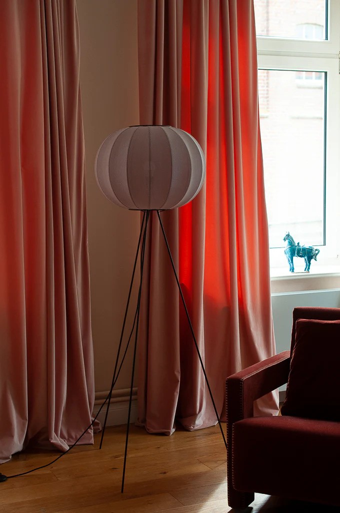 Knit-Wit Ø45 Round Gulvlampe High Light Pink billede 3