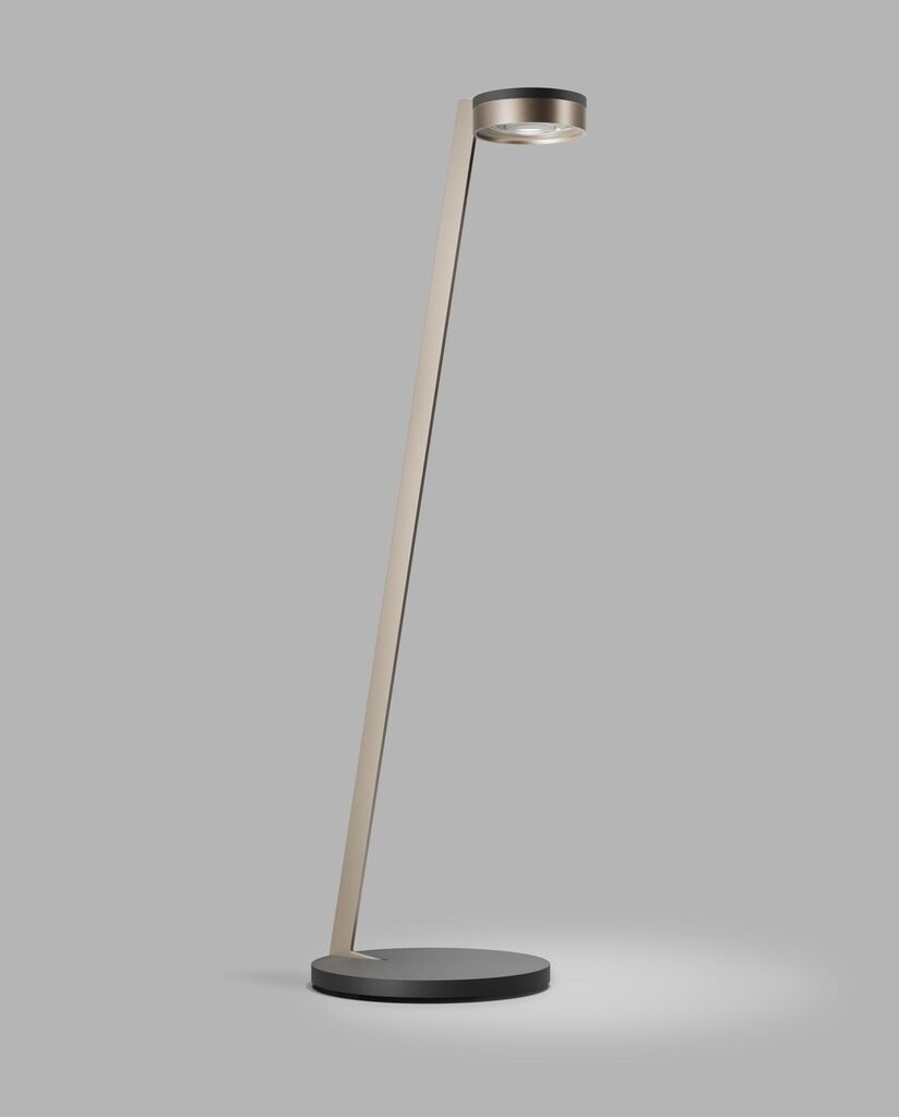 Blade F1 Slim matsort satinguld LED gulvlampe billede 2
