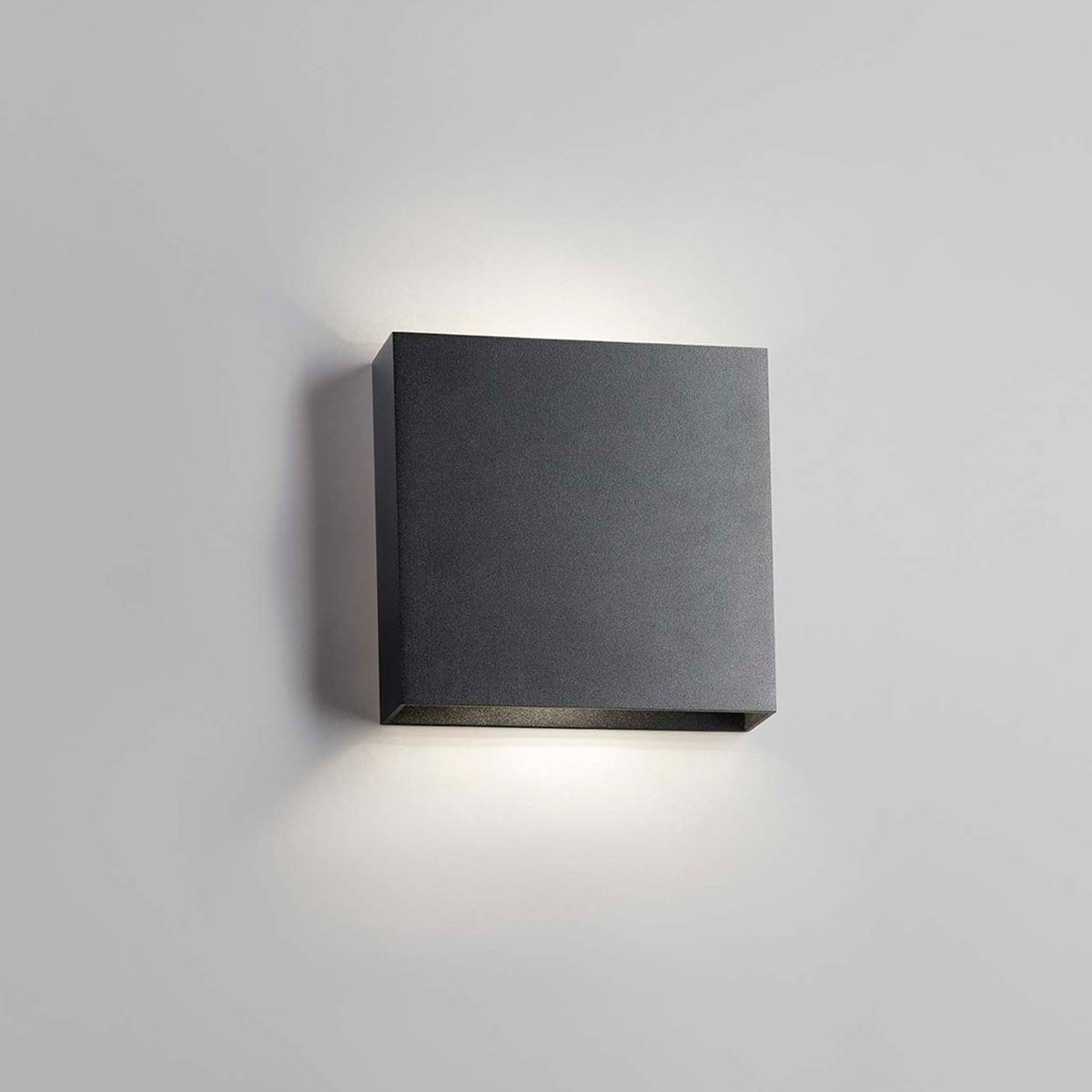 Compact W2 Up/Down Væglampe 2700K/3000K Sort billede 1