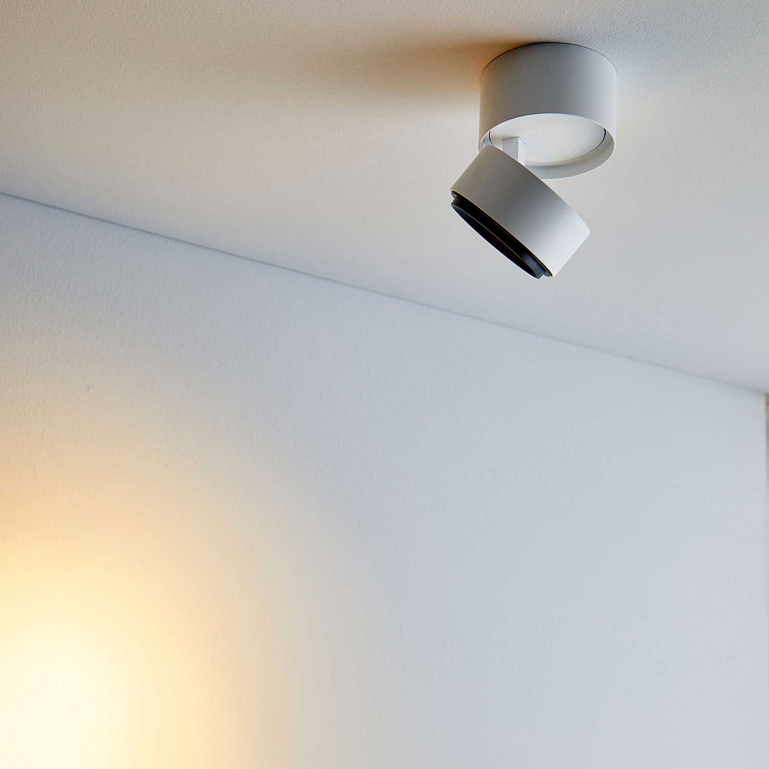 LOOM Design Ray spot hvid LED lofts/væglampe billede 2