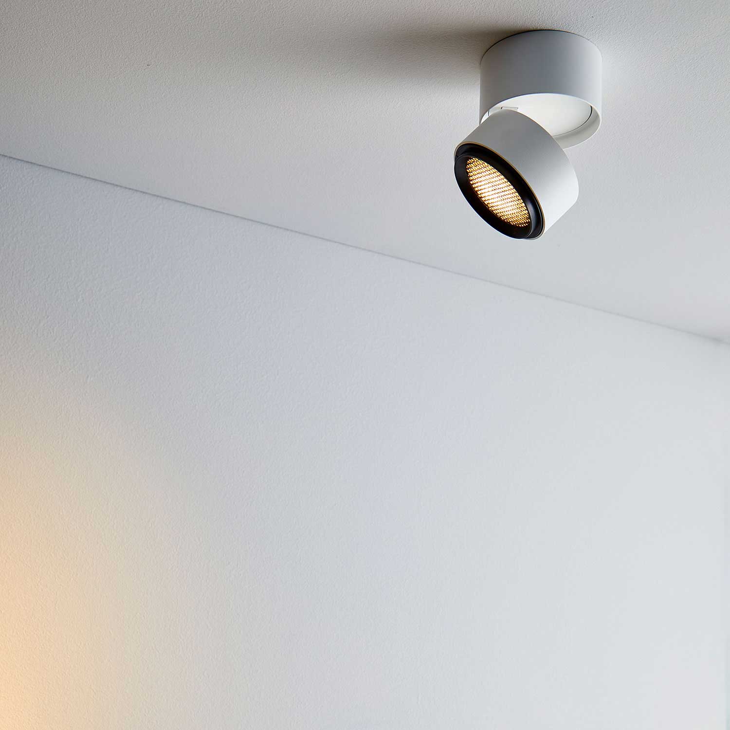 LOOM Design Ray spot hvid LED lofts/væglampe billede 3