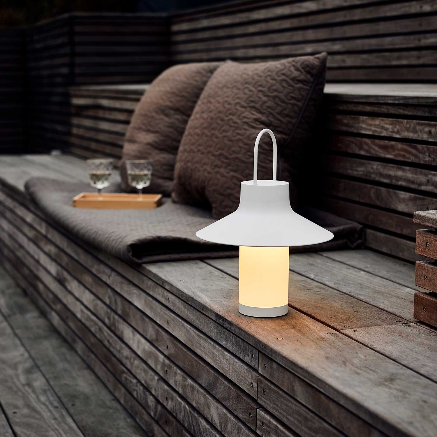 LOOM Design Shadow Large White - Bordlampe billede 2