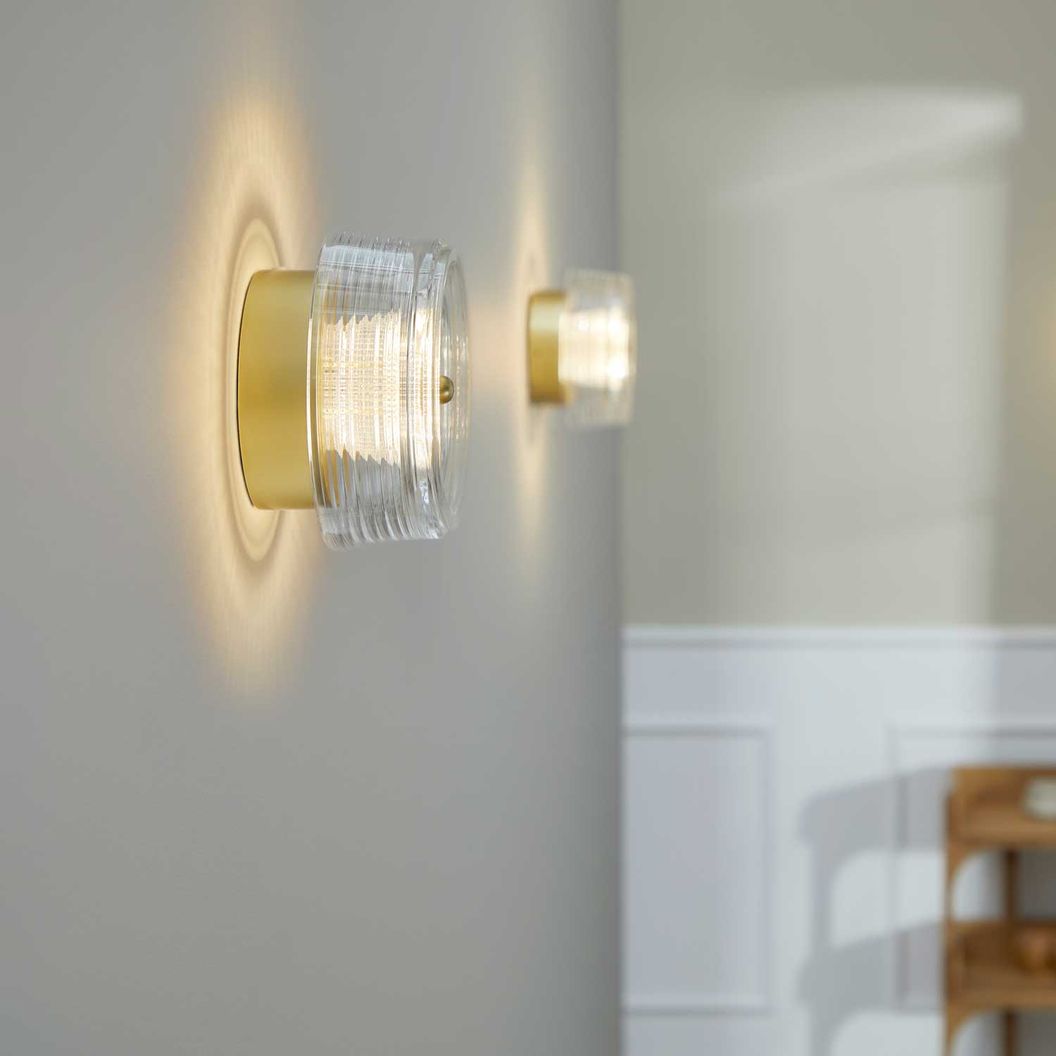 Glow matguld LED væglampe billede 4