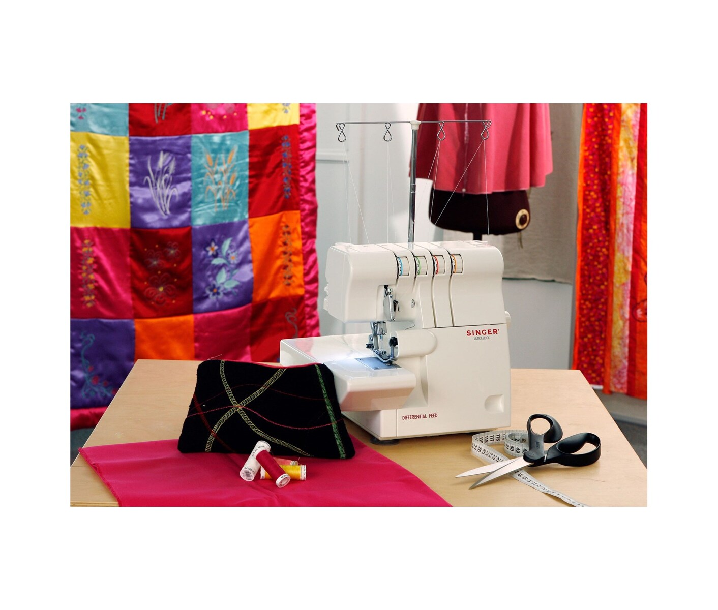 Singer 14SH654N Overlock Symaskine billede 3