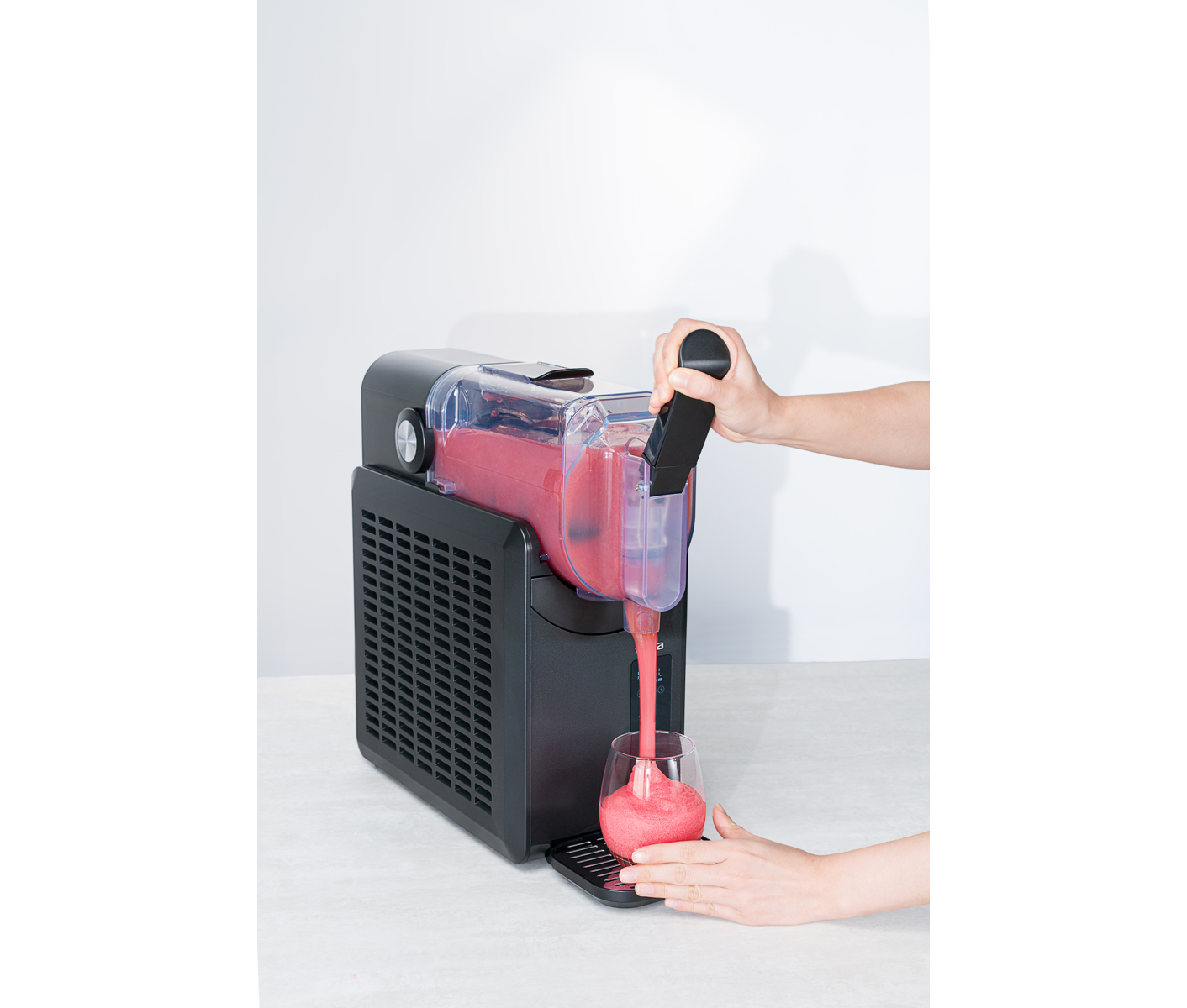 Wilfa FDM1B-TC2000 Icy - Slush drink maker - 2 liter - 220 W - sort billede 4