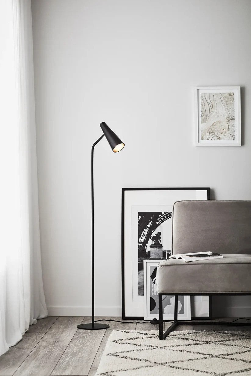 Markslöjd Peak Gulvlampe Sort billede 3