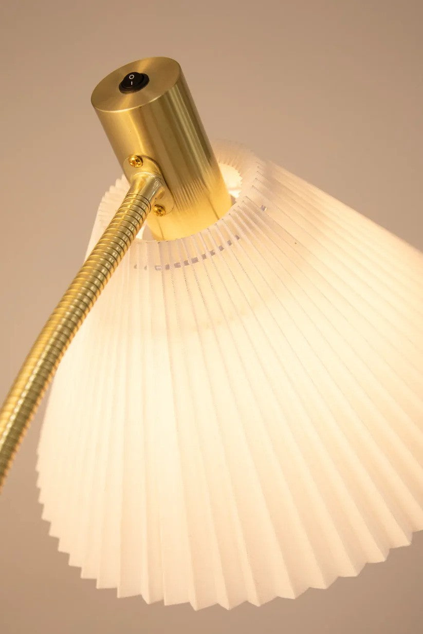 Markslöjd Mira Gulvlampe Messing/Hvid billede 3