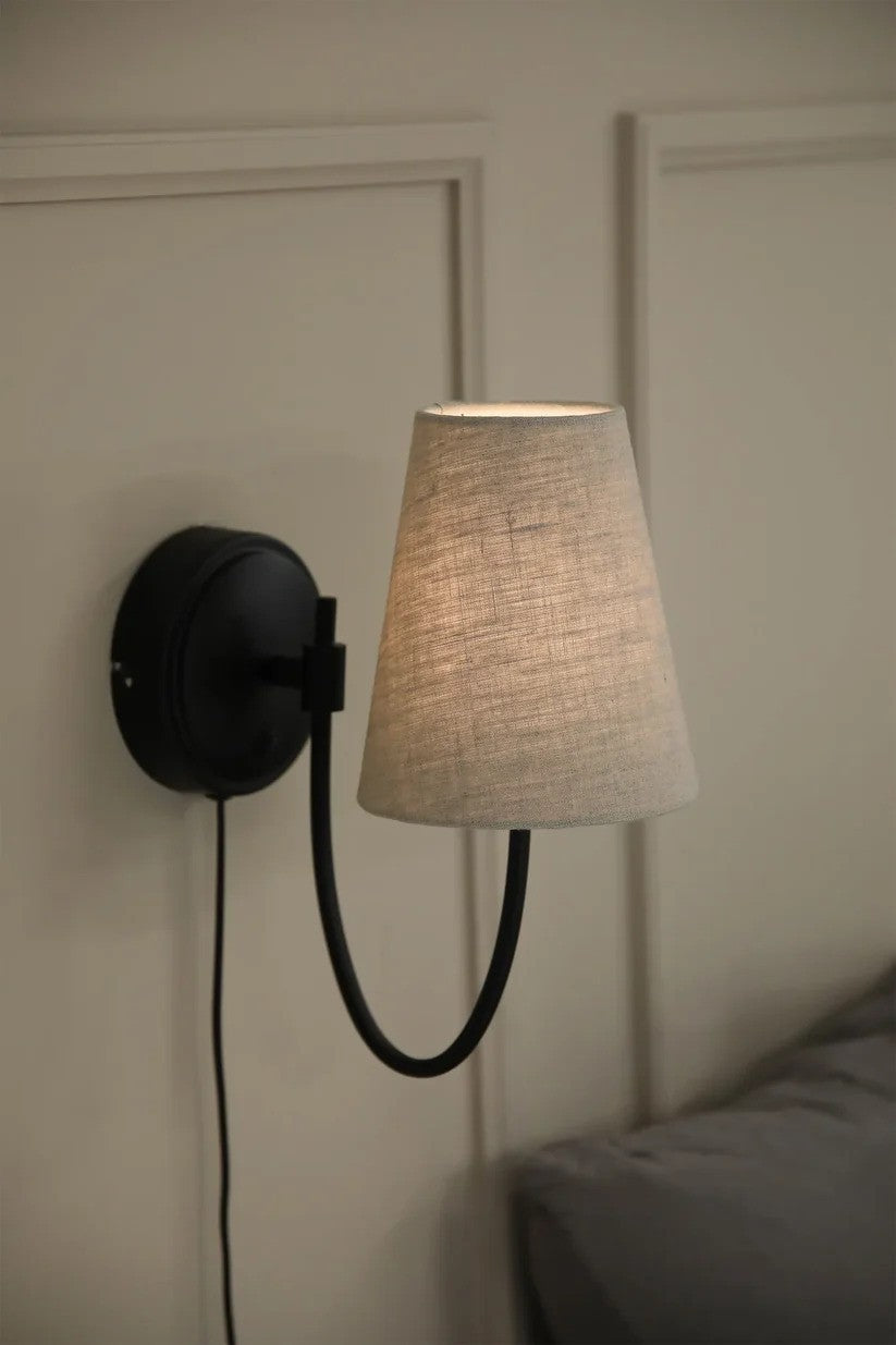 Markslöjd Amar Væglampe Beige/Sort billede 2