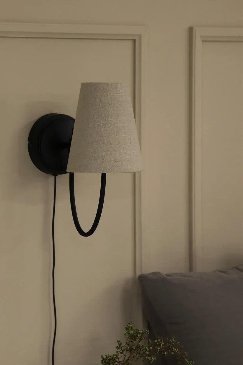 Markslöjd Amar Væglampe Beige/Sort billede 3
