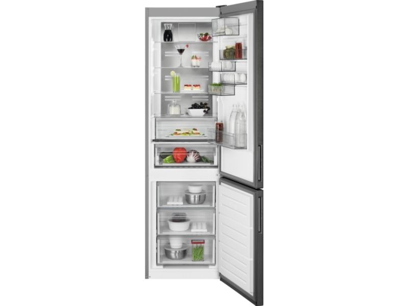AEG RCS736DXMB, 367 L, SN-T, 39 dB, 5 kg/24t, D, Sort