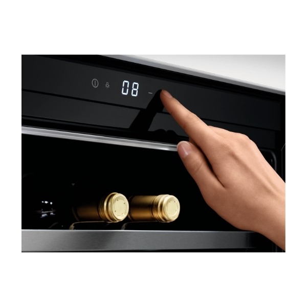 AEG KWK884520B vinskab billede 8
