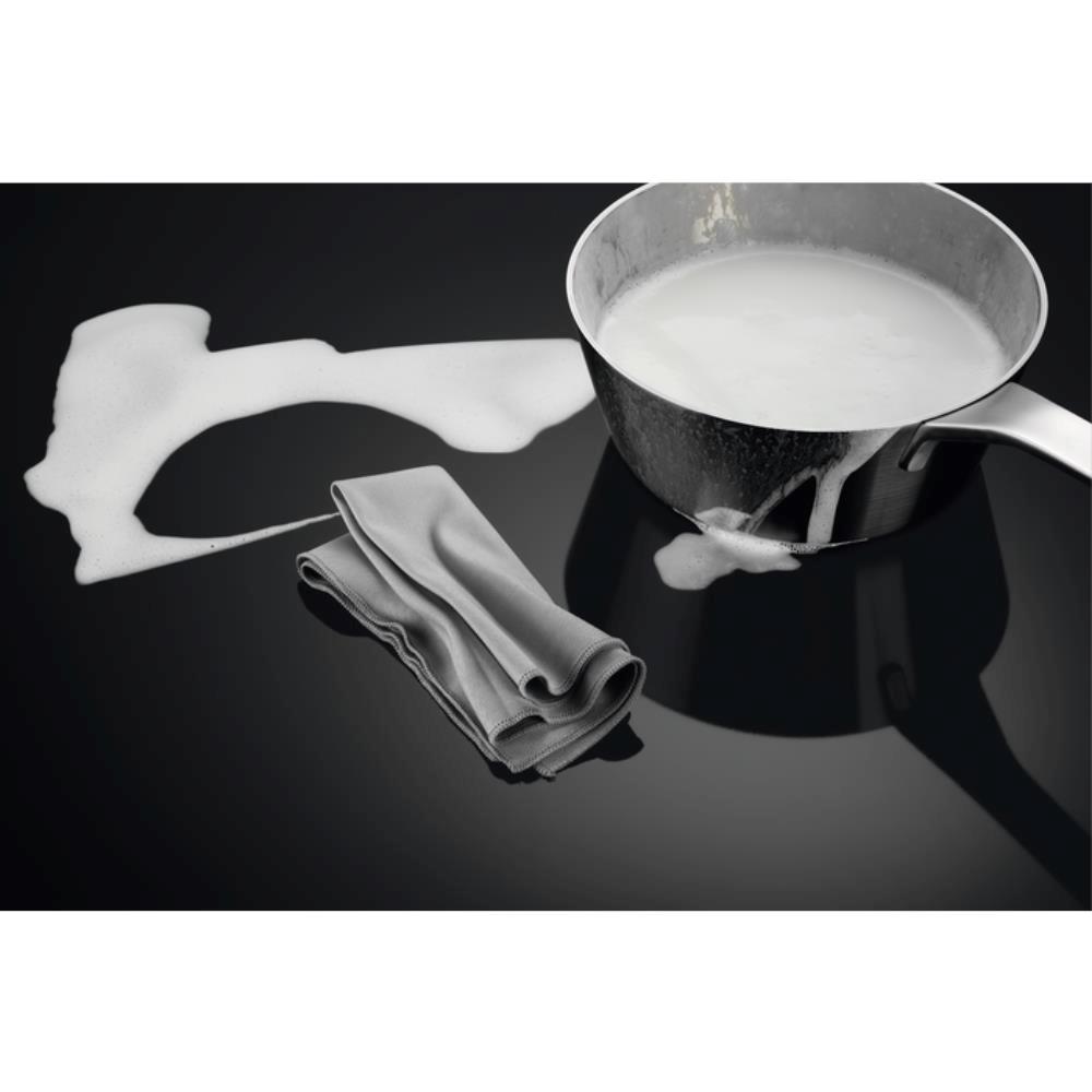 AEG Kogeplade CCE84543CB billede 8