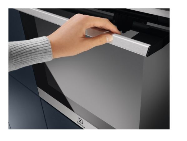 Electrolux EOD6P66X, Medium, Elektrisk ovn, 72 L, 3490 W, 72 L, Blæsertvungen billede 3
