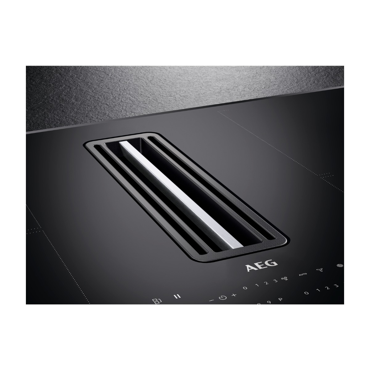 AEG CCS84751CB induktionskogeplade med integreret emhætte billede 7