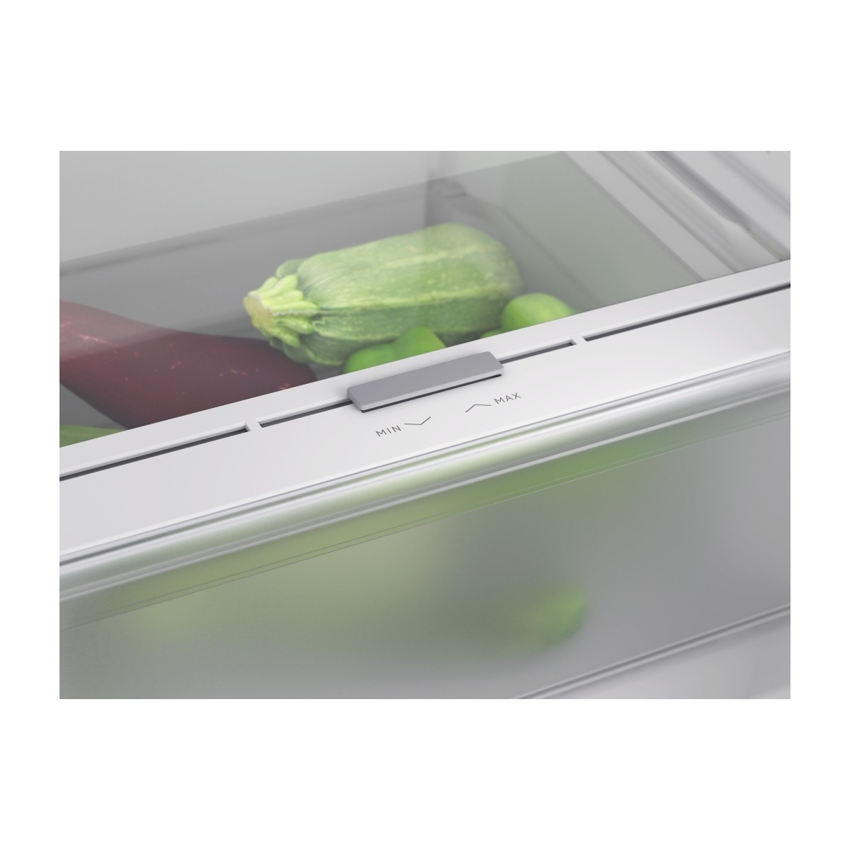 Electrolux LNT6MD32K Fritstående kølefryseskab