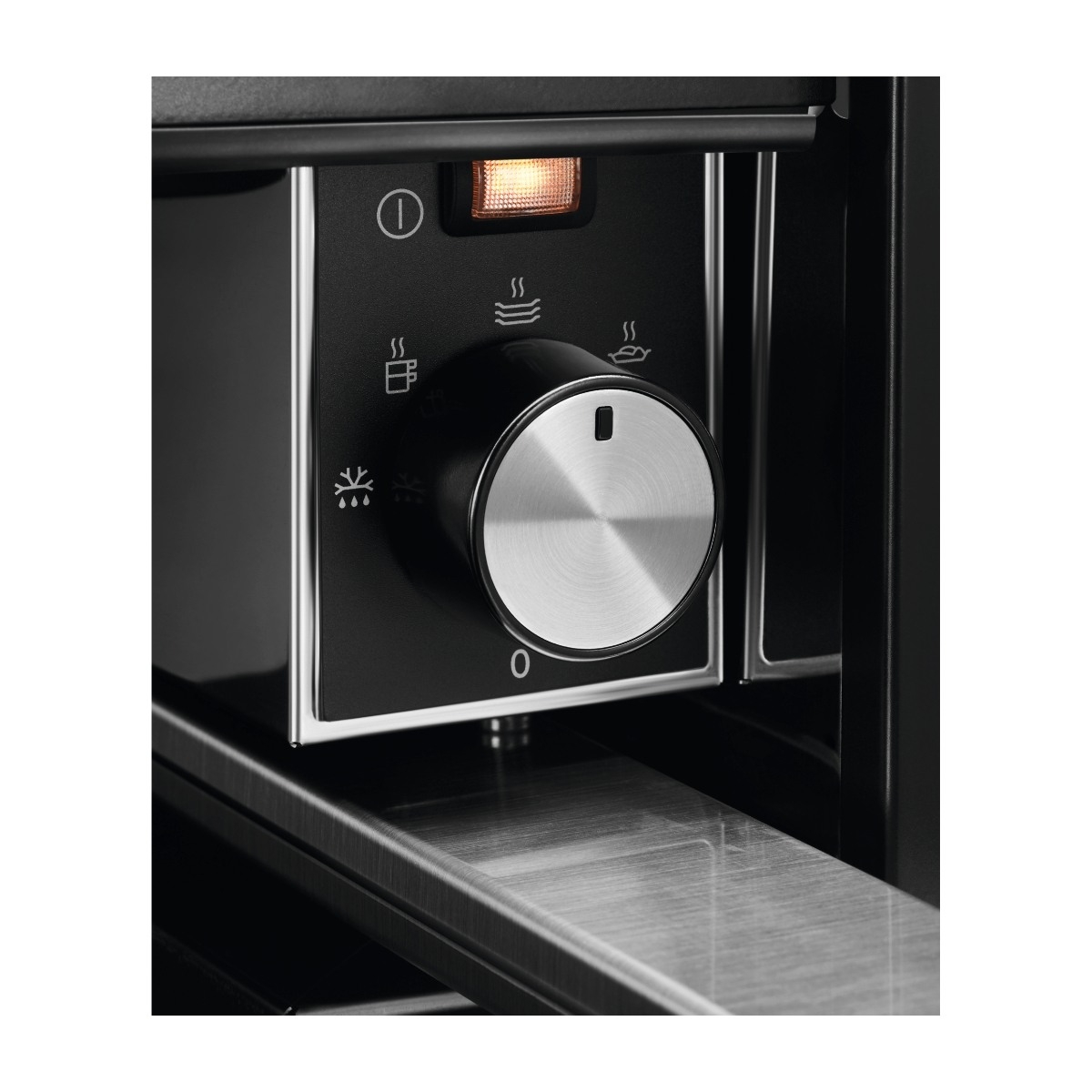 Electrolux 600-serien LBD4Z varmeskuffe billede 4