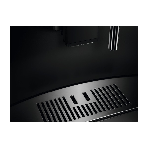 AEG 8000-serien TC8NK7T integreret espressomaskine billede 2