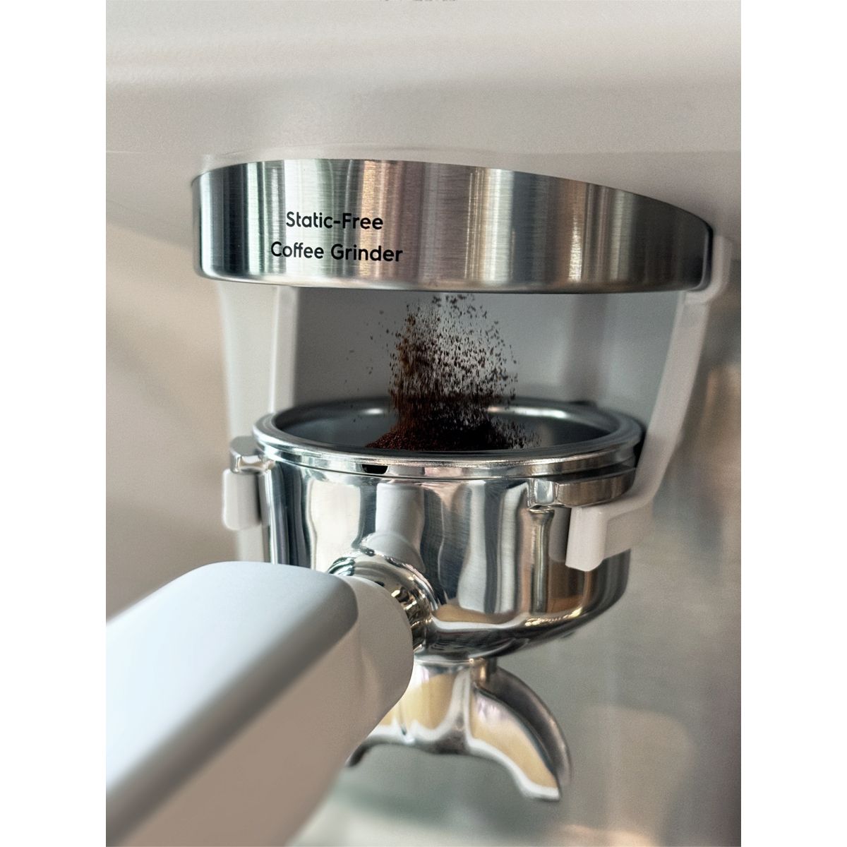 Ekspres cisnieniowy Electrolux COFFEE MACHINE CLA E8EC1-8SW ELECTROLUX billede 4