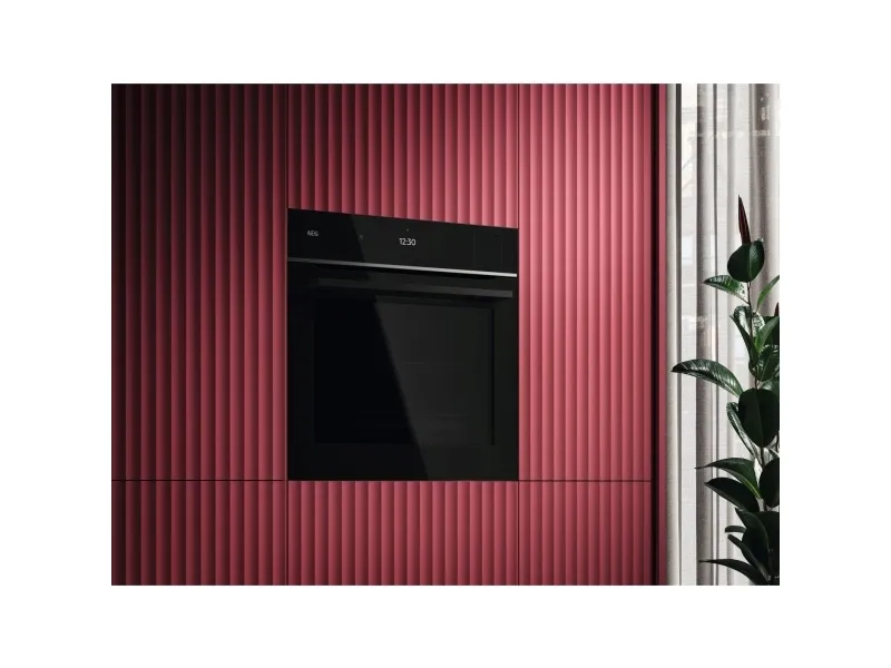 AEG Series 9000 TP9SB831AB, Medium, Elektrisk ovn, 70 L, 3500 W, 70 L, Kombi-damp